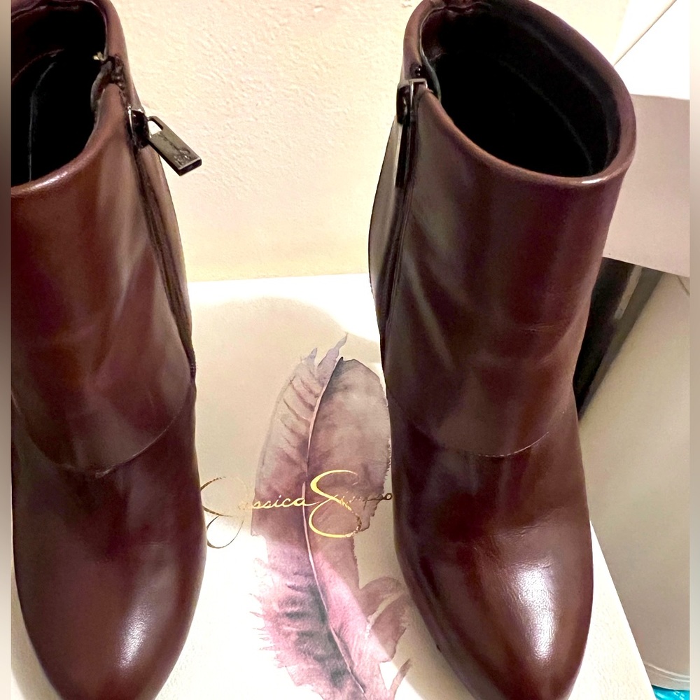 Cute, elegant boots